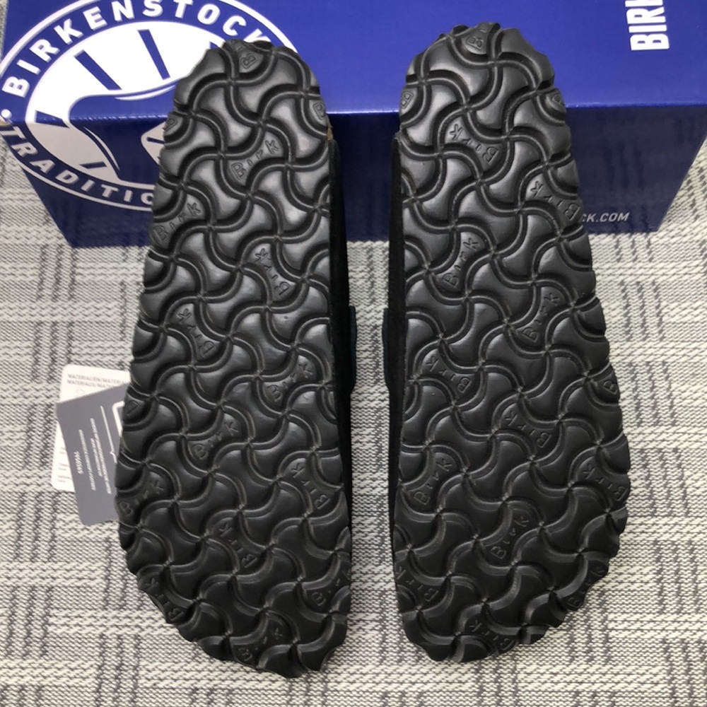 BEST NWT | Women's Black Suede Birkenstock Boston Shoes - Narrow Fit - Picture 3 of 5